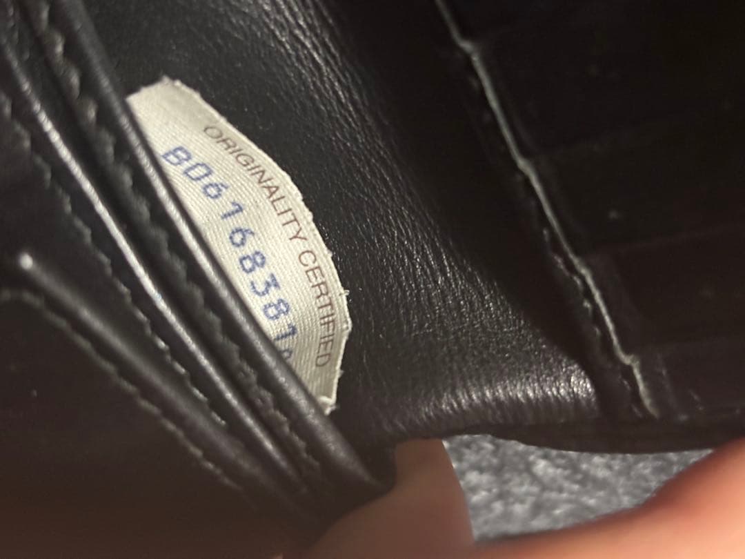 BOTTEGA VENETA イントレチャート　二つ折り財布