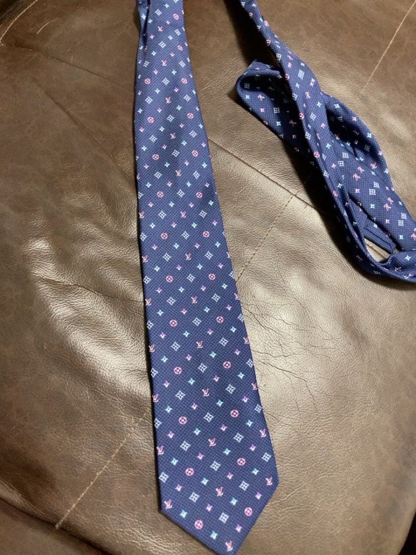 LOUIS VUITTON ネクタイ ネイビー