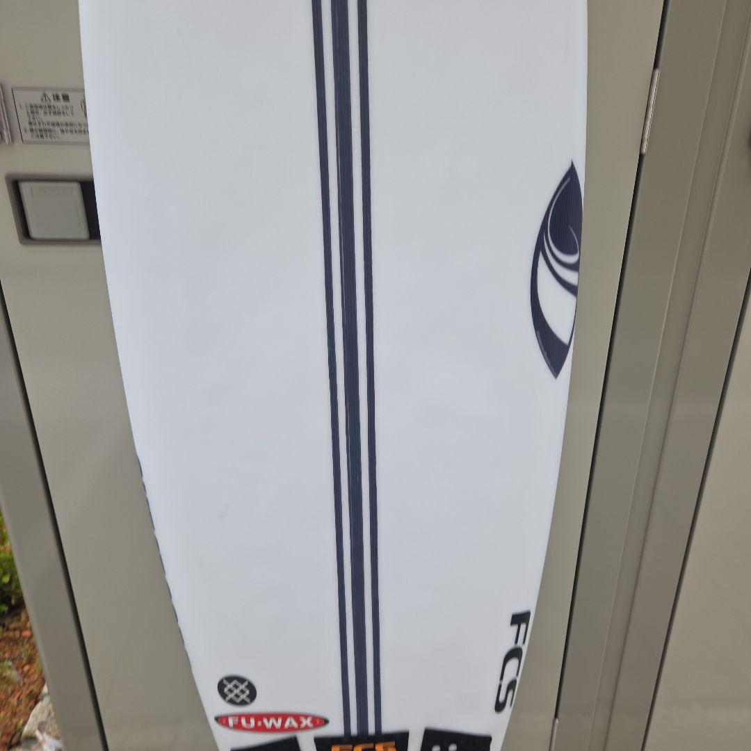 シャープアイサーフボードCHEAT CODEモデル