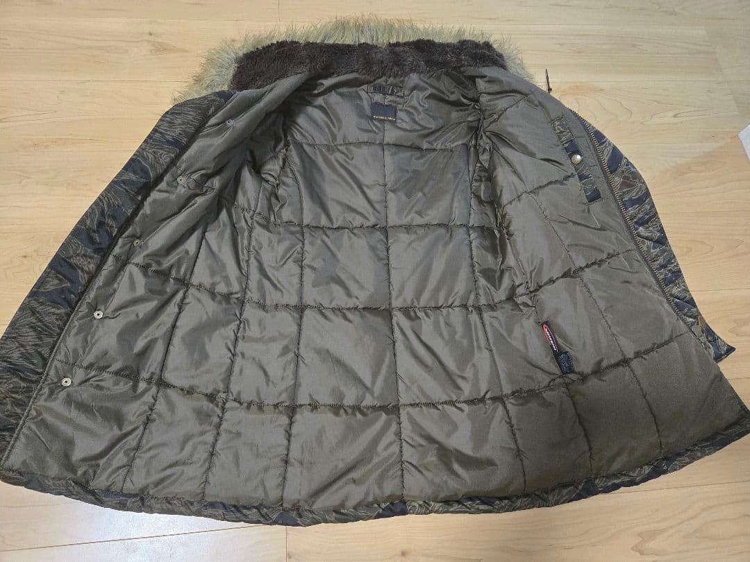 値下げ中　Hysteric glamor 　プリマロフト 稀少ファックベア美品