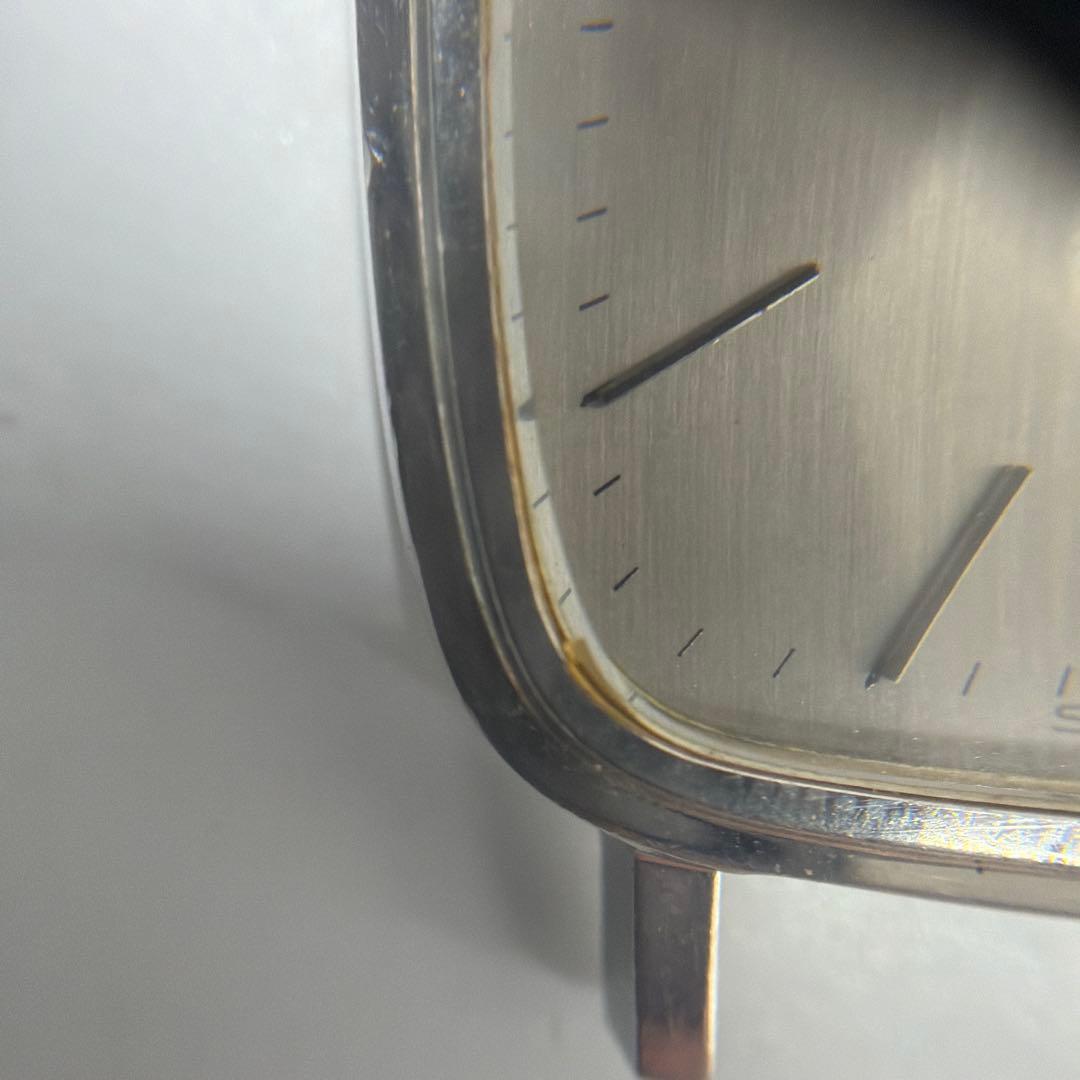 OMEGA クォーツ 時計 シルバー