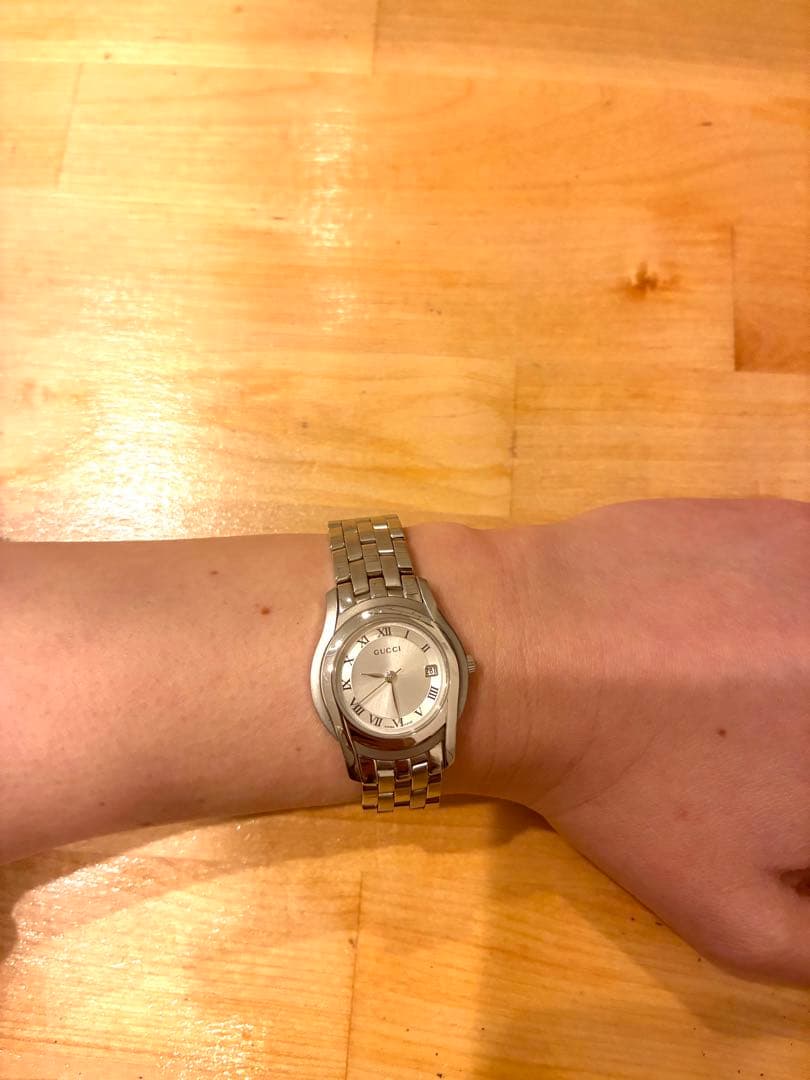 あみ　　【美品】グッチ GUCCI 5500L レディース腕時計　電池新品