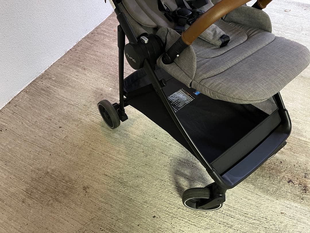 NUNA IXXA（イクサ）ベビーカー 両対面式【送料込み】