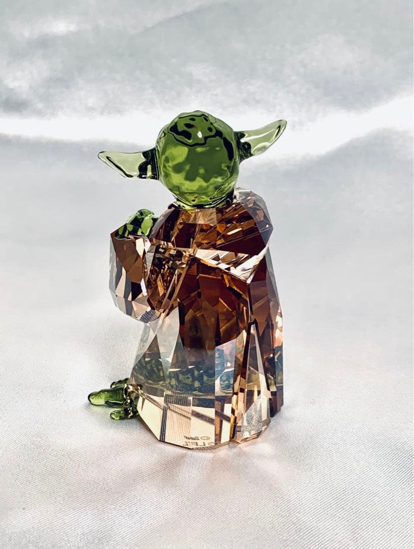 マスターヨーダ　スワロフスキー