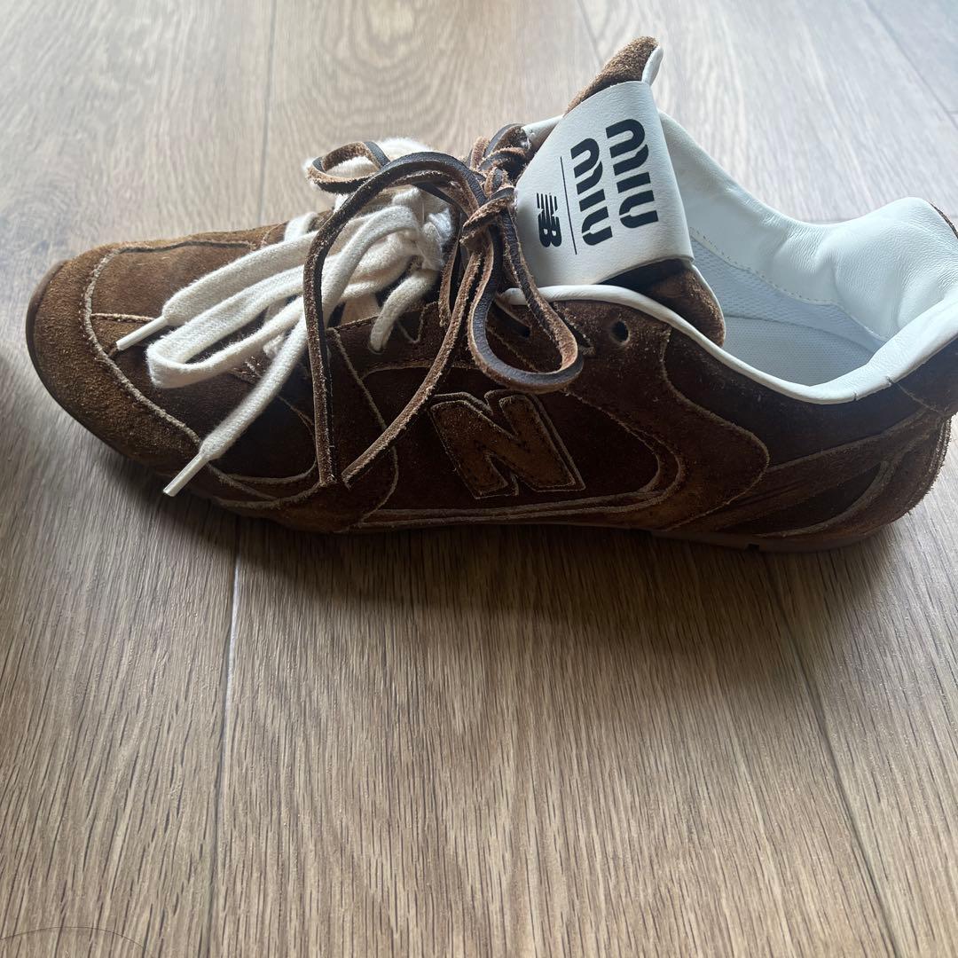 miumiu × New Balance コラボ スエードスニーカー 38.5