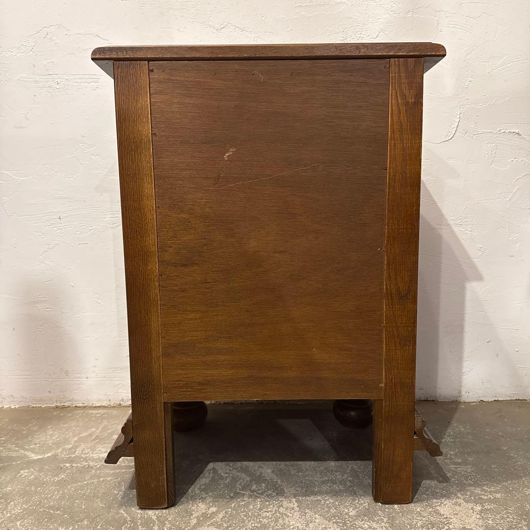 年末年始saleヴィンテージ　木製サイドテーブル　ベッドサイドテーブル