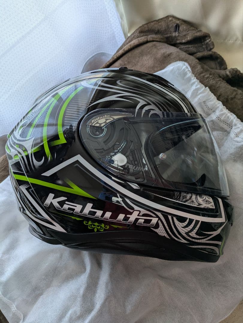 美品OGK Kabuto KAMUI3 別スモークシールド、チークパッド付