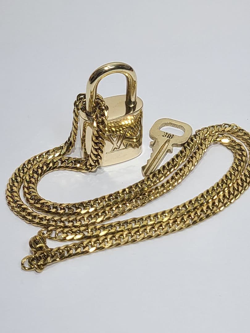 み*の様 正規品　LOUISVUITTON　パドロック　カデナ＆キー