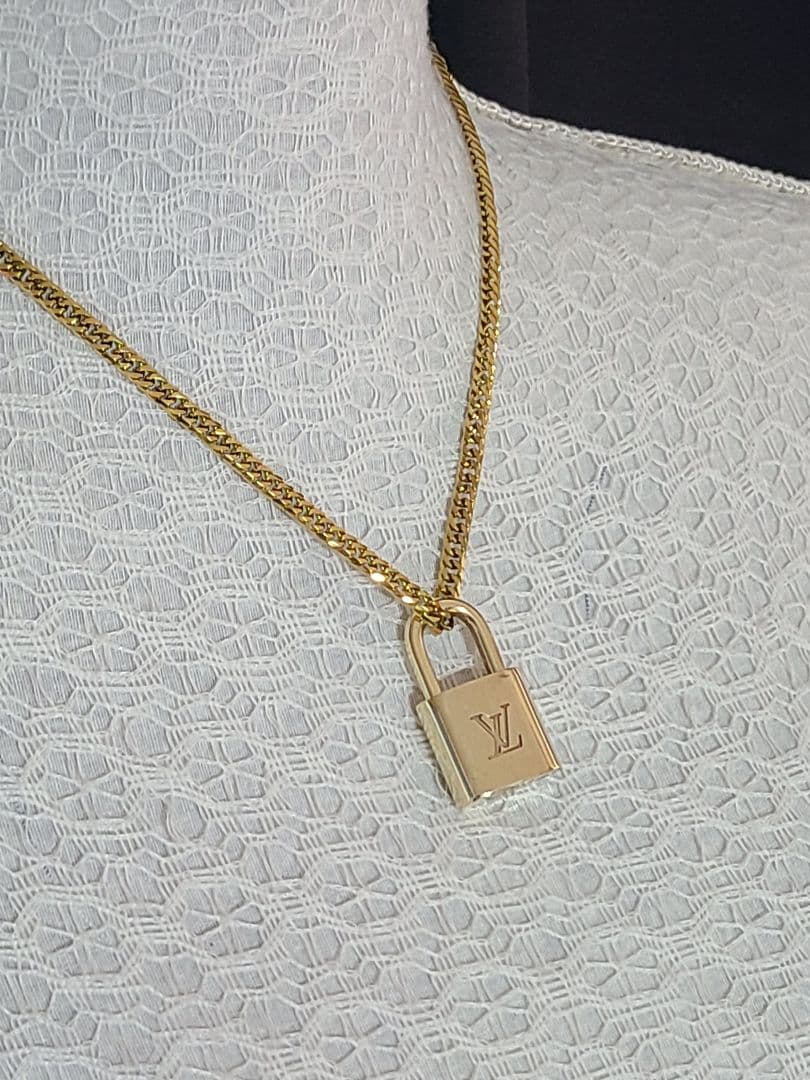 み*の様 正規品　LOUISVUITTON　パドロック　カデナ＆キー