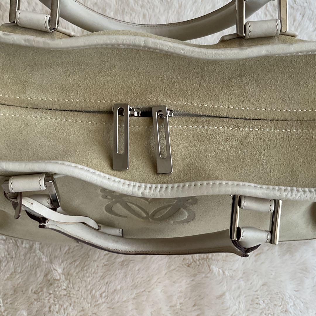 LOEWEアマソナスエードバック