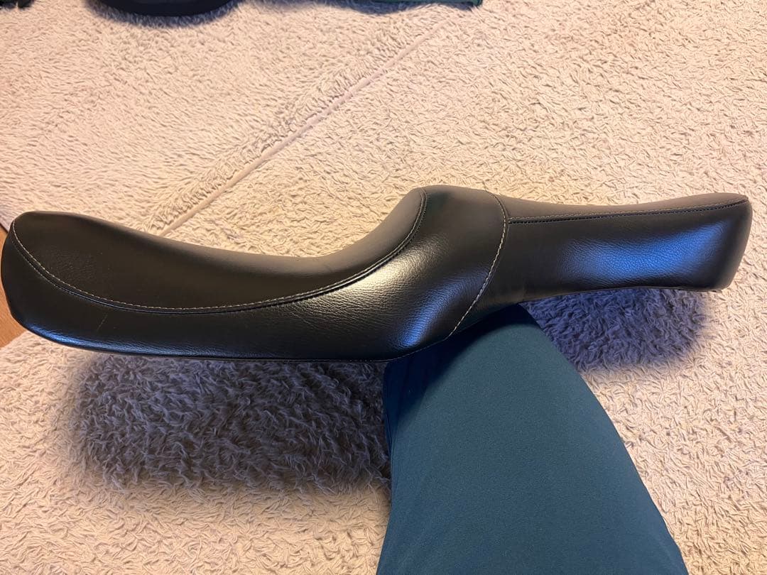 ハーレースポーツスター　シート　イージーライダース