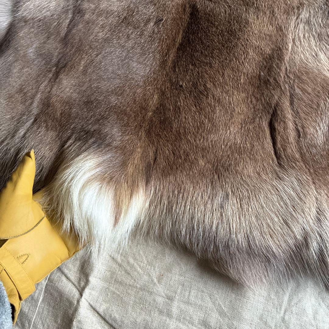 【新品】トナカイ　毛皮