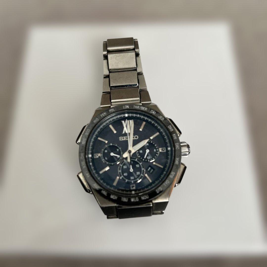 SEIKO 8B92 ソーラー電波　ワールドタイムクロノグラフ　C-20