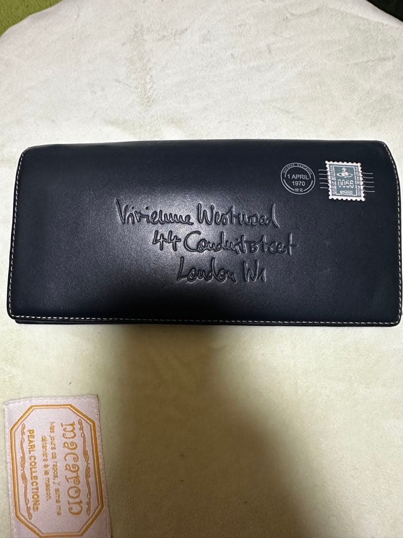 最終値下げ Vivienne Westwood 長財布 ネイビー