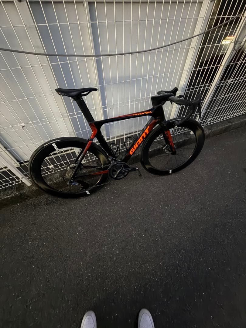 自転車本体 giant propel