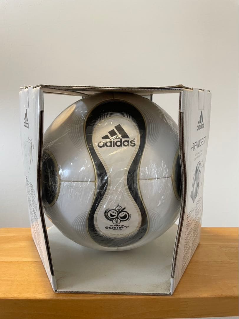 adidas チームガイスト 【公式球】【未開封】【新品未使用】【フットゴルフ】