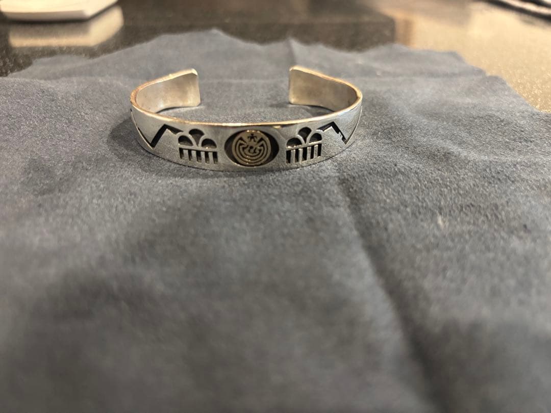 ホピ族　ジェイソンタカラ　マンインザメイズ バングル　14k