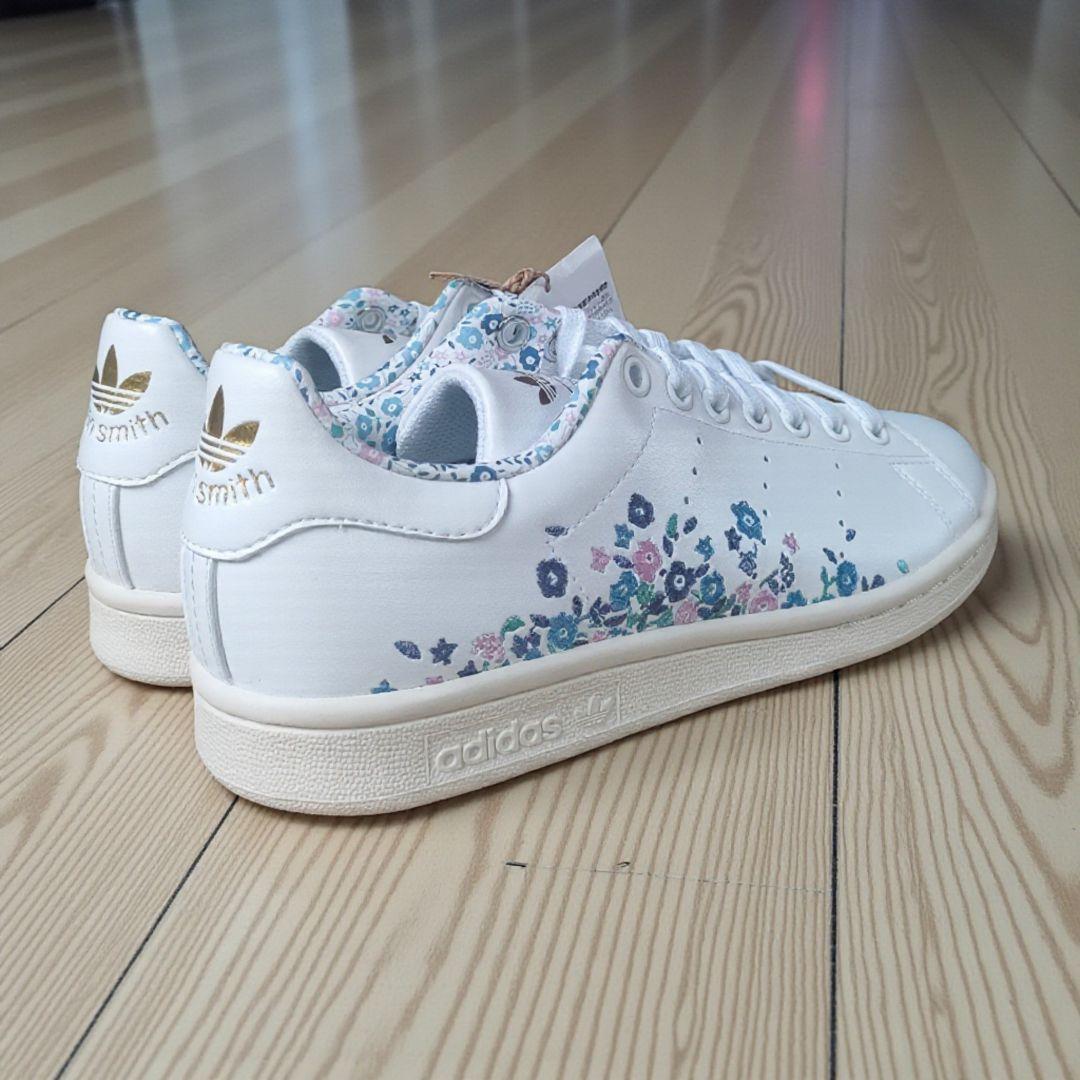 【新品未使用】STAN SMITH LIBERTY スタンスミス リバティ 24