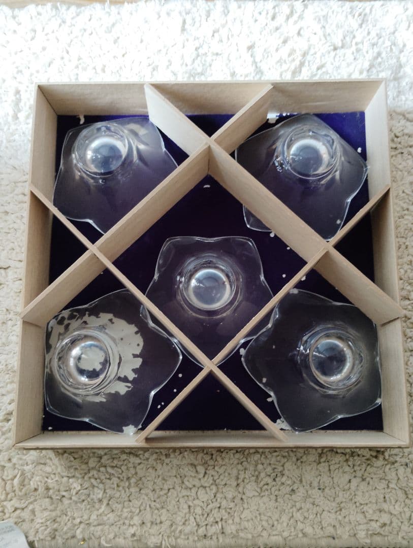 花びら型ガラスボウル5個セット