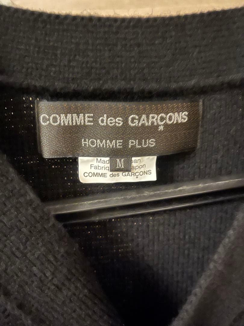 最終値下げコムデギャルソンオムプリュス 24aw ボタン装飾カーデ　size M