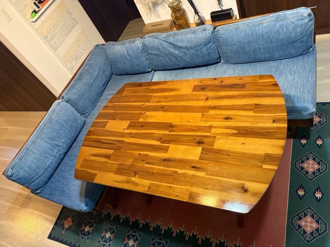 ①unico（ウニコ）SWELLA（スウェラ）シリーズ、ダイニング3点セット