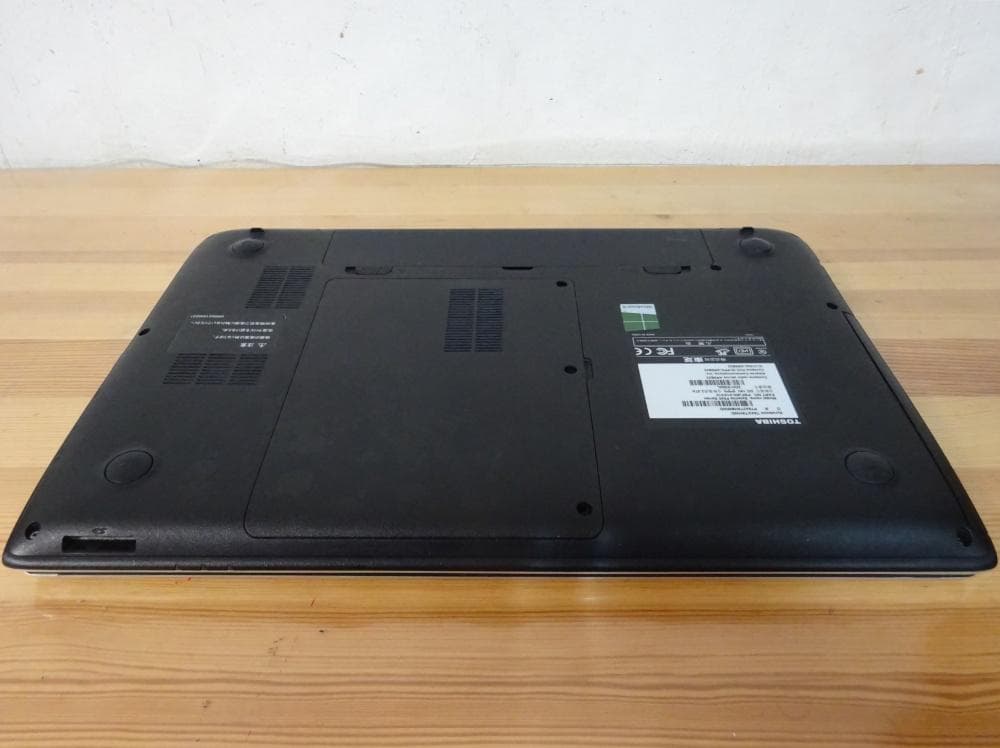 東芝 ノートパソコン dynabook T642/T8HWD/中古特価良品