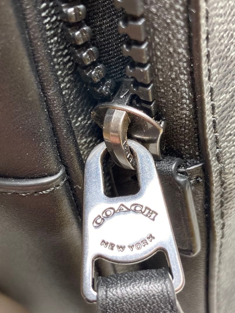 ✨良品✨COACH モノグラム ブラック ボディバッグ※訳あり★