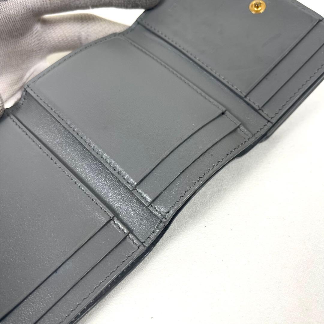 ボッテガヴェネタ　三つ折り財布　マキシイントレチャート　ミニ財布　レザー　超美品