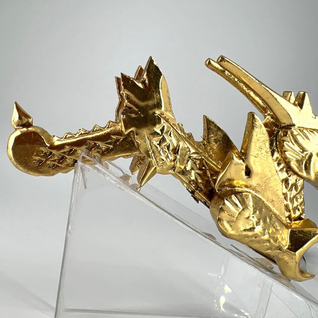 端午の節句　飾竜頭木彫金箔張り水晶玉付き