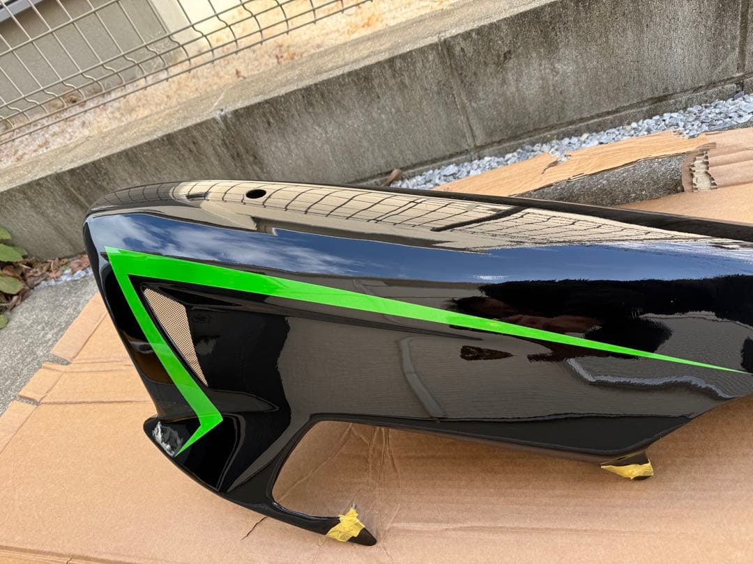 カワサキ　ZH2 / ZH2SE 全年式　アンダーカウル　レオパルド製