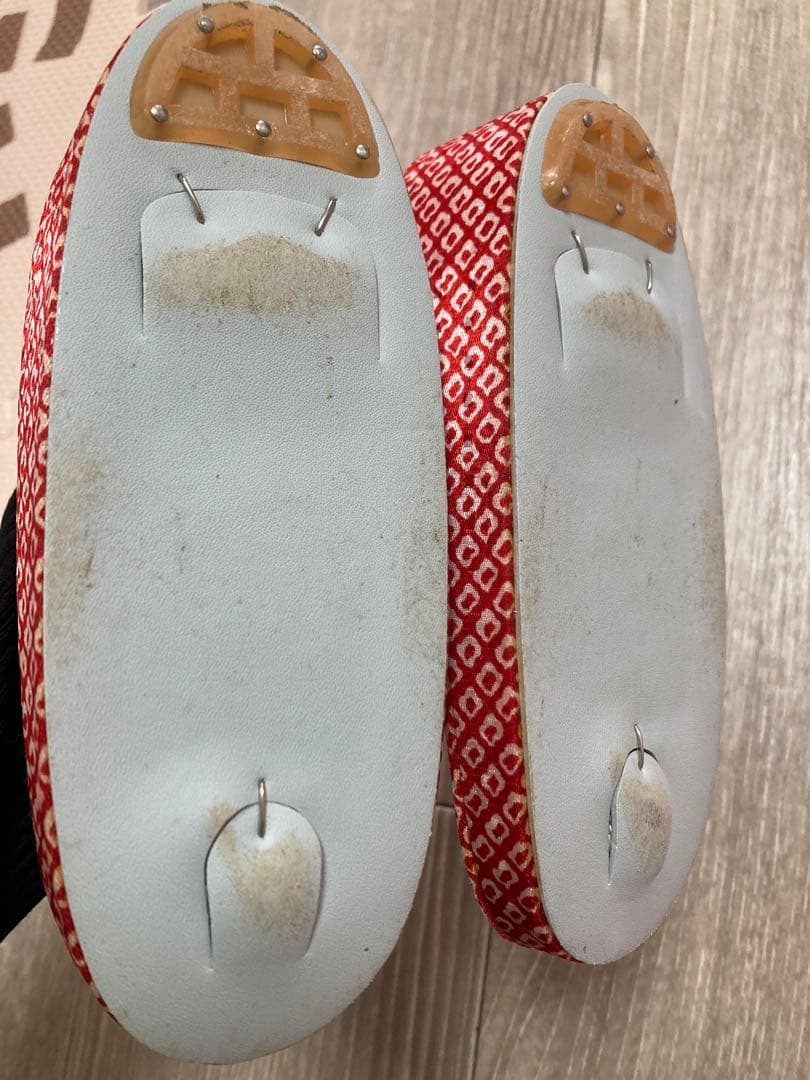 ハロー キティ 七五三　着物　3歳　女の子　絞り柄　被布　小物　セット　レトロ