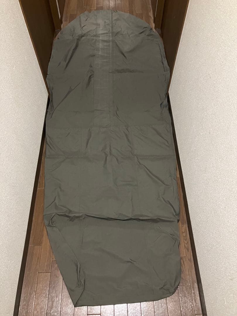 いっせん　ドイツ軍　シュラフカバー　カリンシア