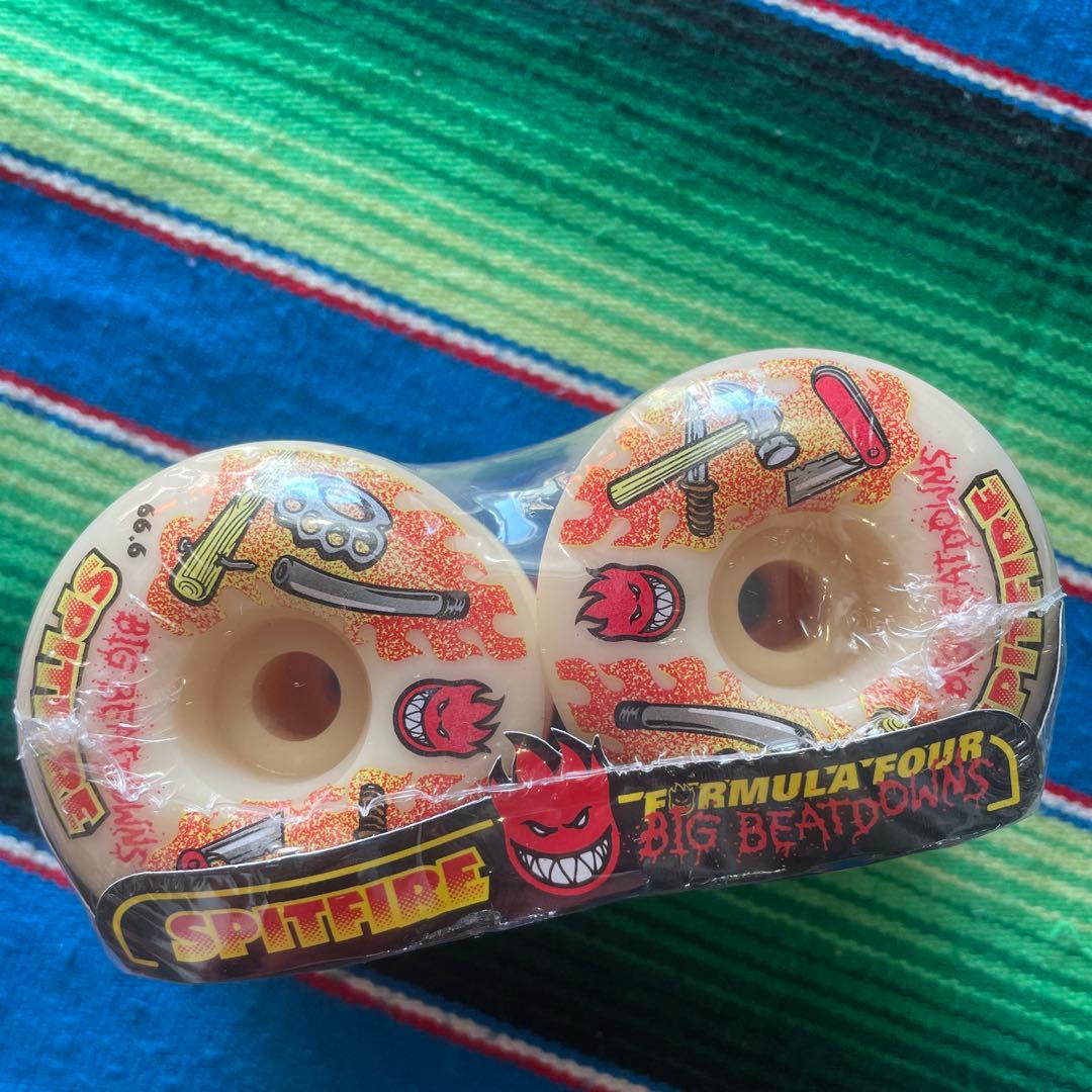 Spitfireフォーマル4ウィールBIG BEATDOWNS66.6mm99a