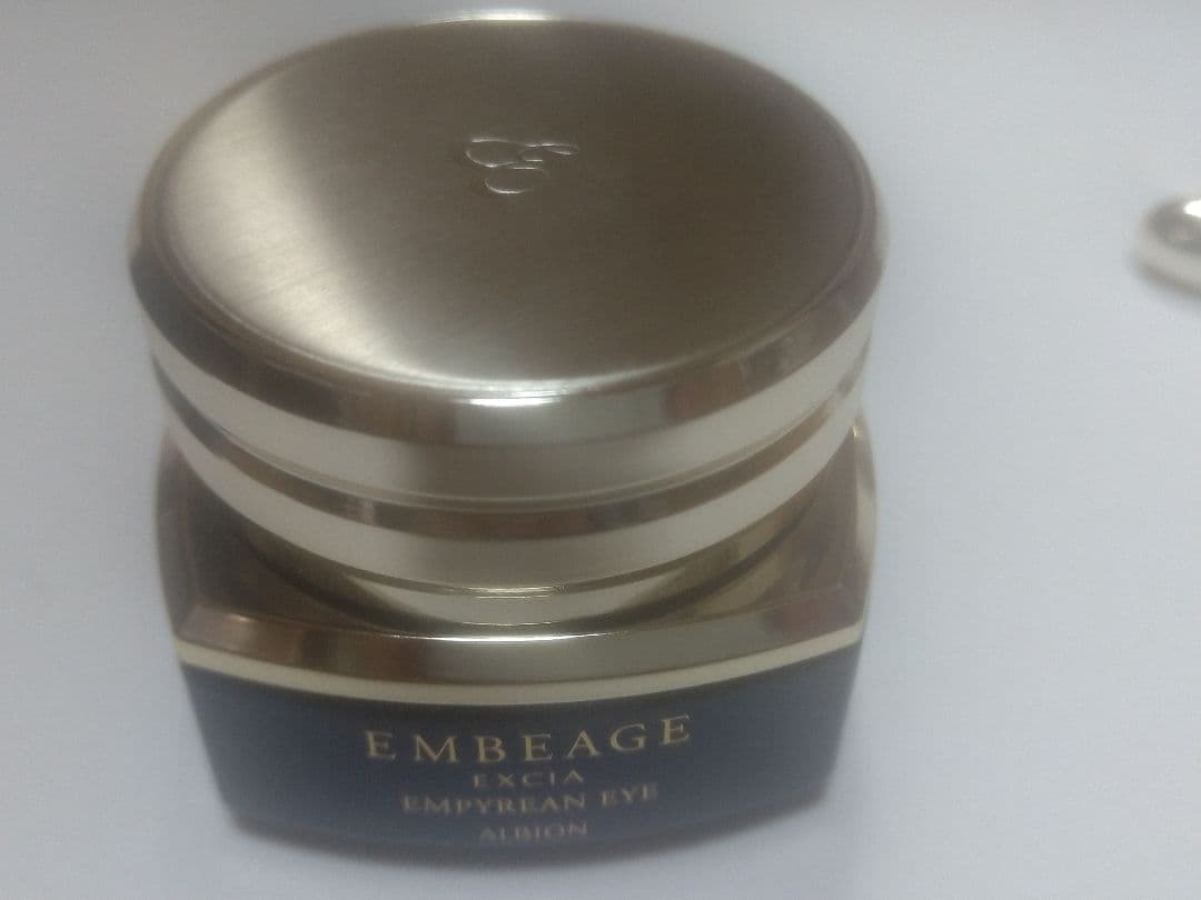 アルビオン エクシア アンベアージュ エンピリアン アイ