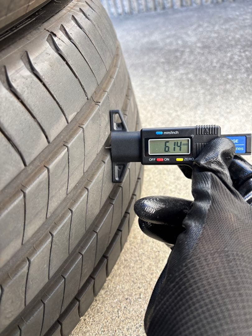 ②225/50R18 ミシュラン　プライマシー4 4本のうち２本