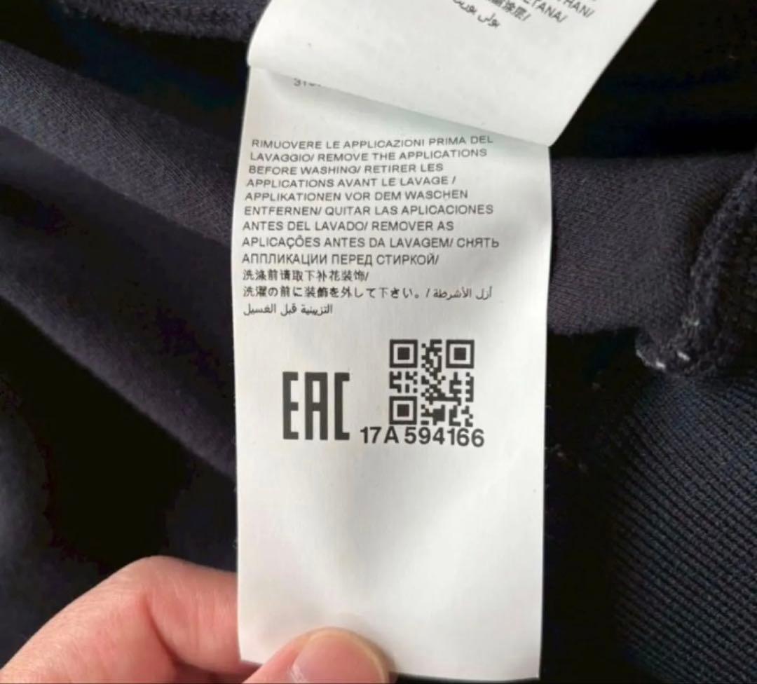 近年モデル 極美品 Lサイズ タトラス TATRAS パーカー