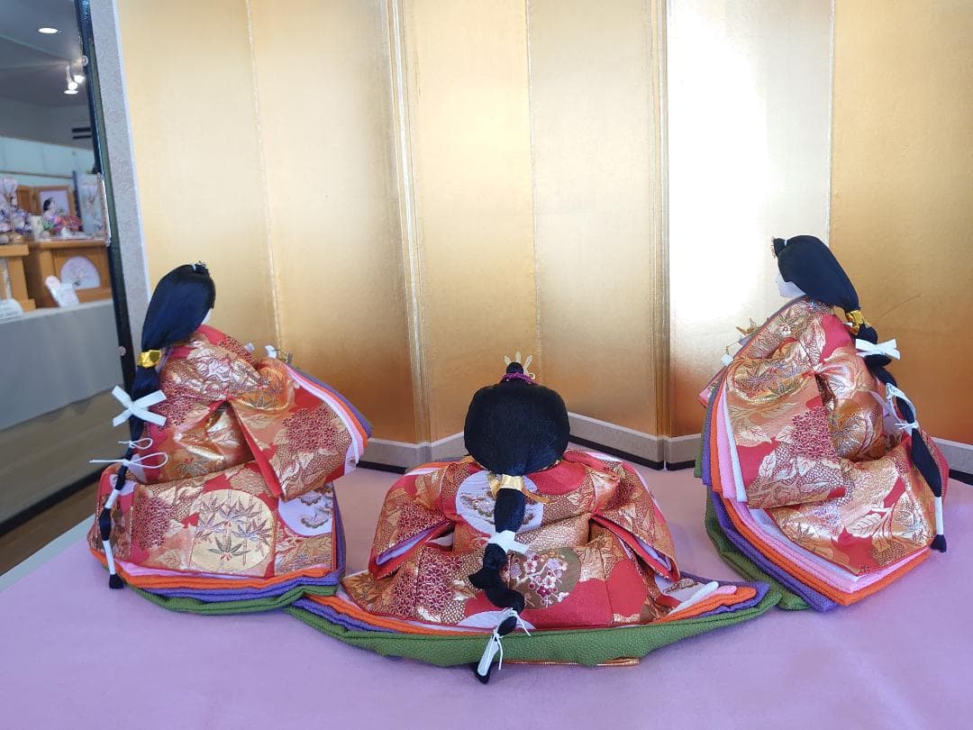 ●金襴衣装三人官女（大）　キラキラ入り　●おひなさま　●お雛様