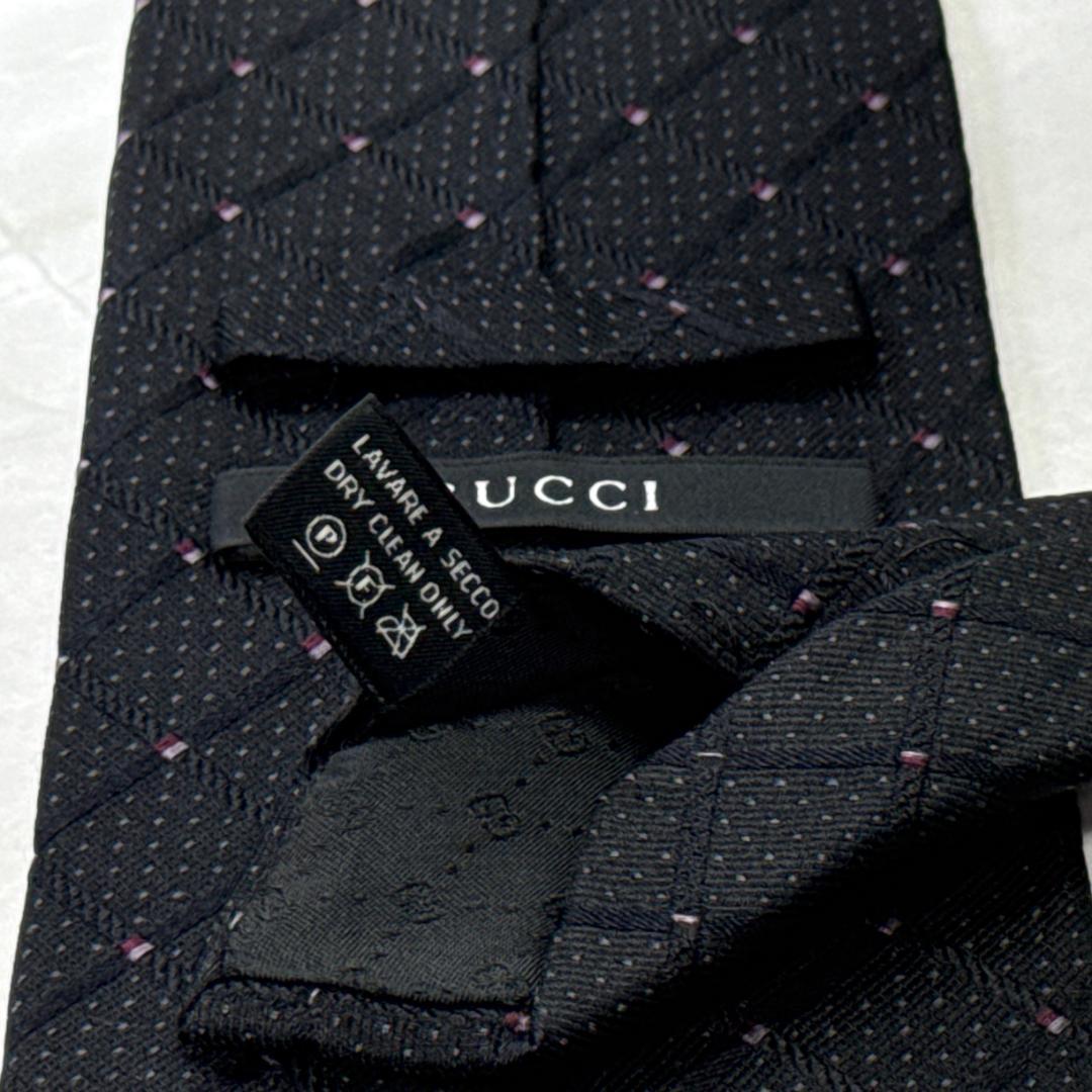 ☆即発 グッチ GUCCI ネクタイ ダイヤ織 パープルドット エンブレム 美品