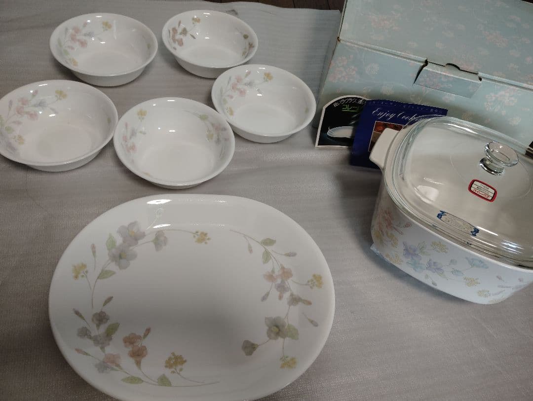 未使用　コレール メイブルー　廃盤　プレート　ボウル　　鍋　プラター　皿 食器