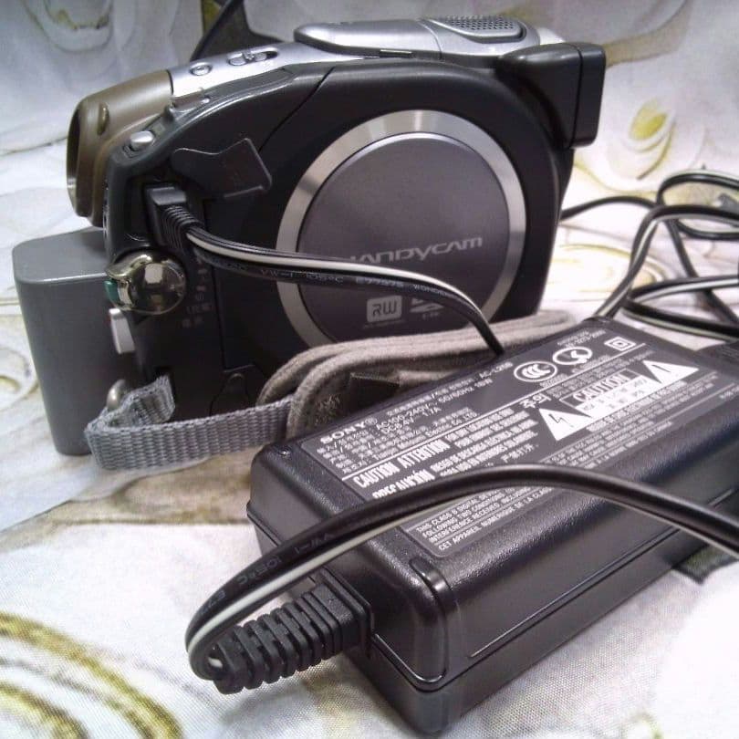 SONY　HANDYCAM DCR-DVD403　稼働品フルセット　美品中古品