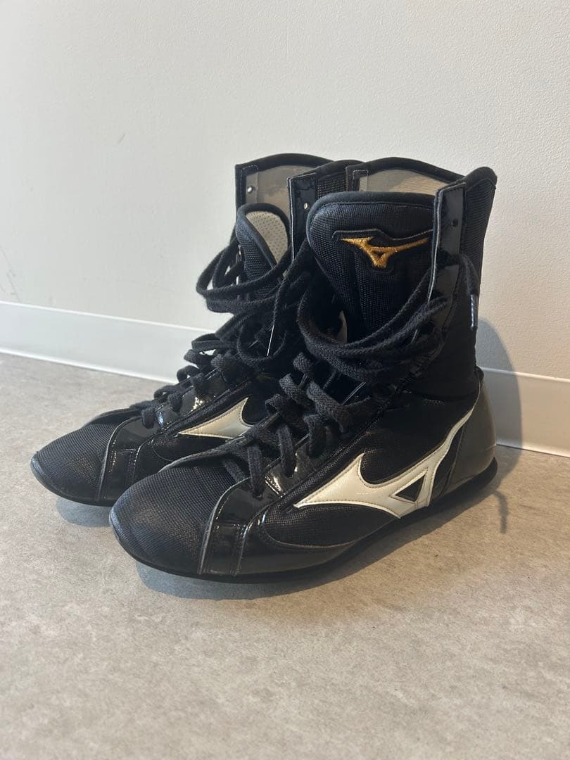 【あ】ミズノMizuno ボクシングシューズ ハイカット ブラックホワイト