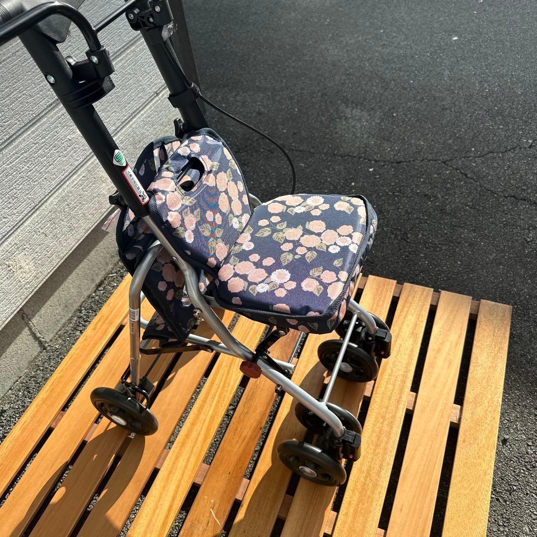 極美品　幸和製作所シルバーカー　シプールSICP02