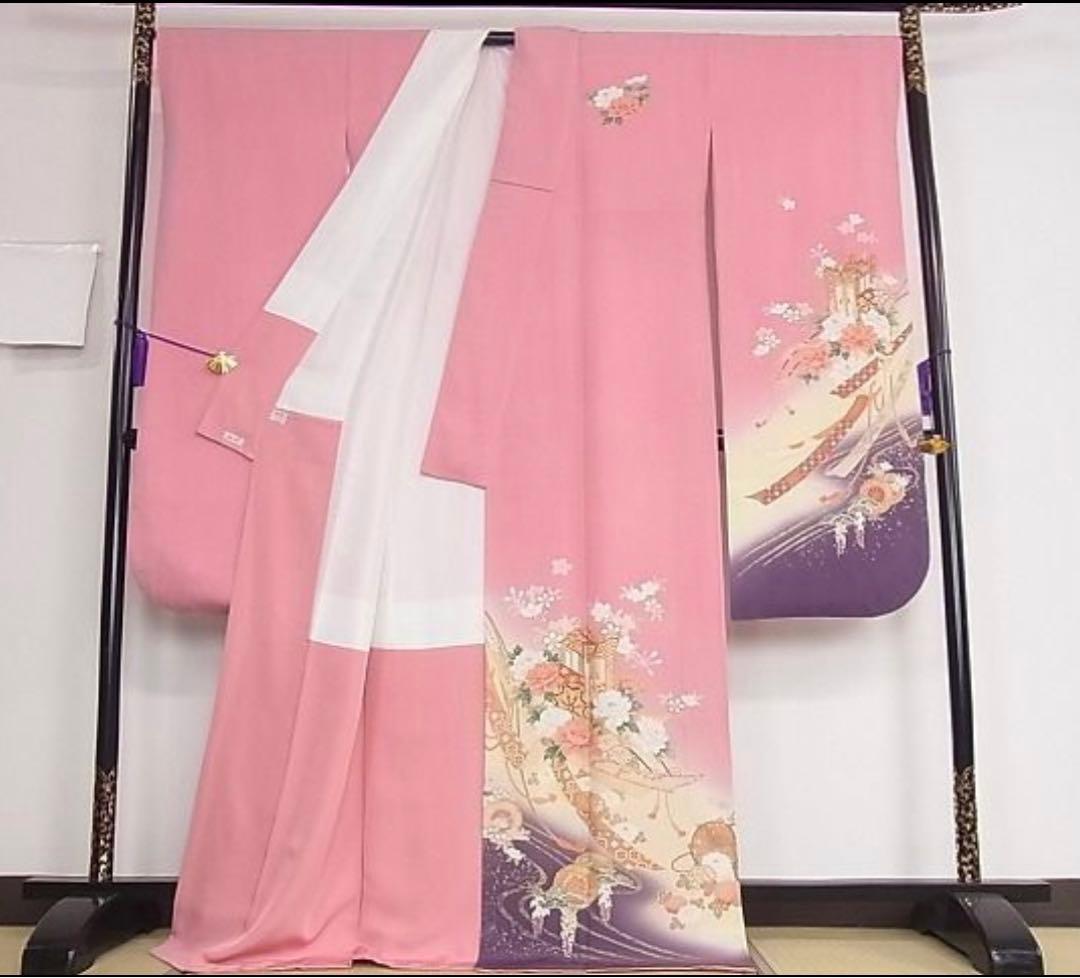 美品 豪華振袖 御所車鼓花文 正絹 暈し染め 金彩 ピンク系 桃色