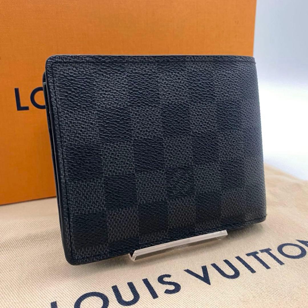 Pess様 ルイヴィトン ダミエ グラフィット ポルトフォイユ フロリン 二つ折