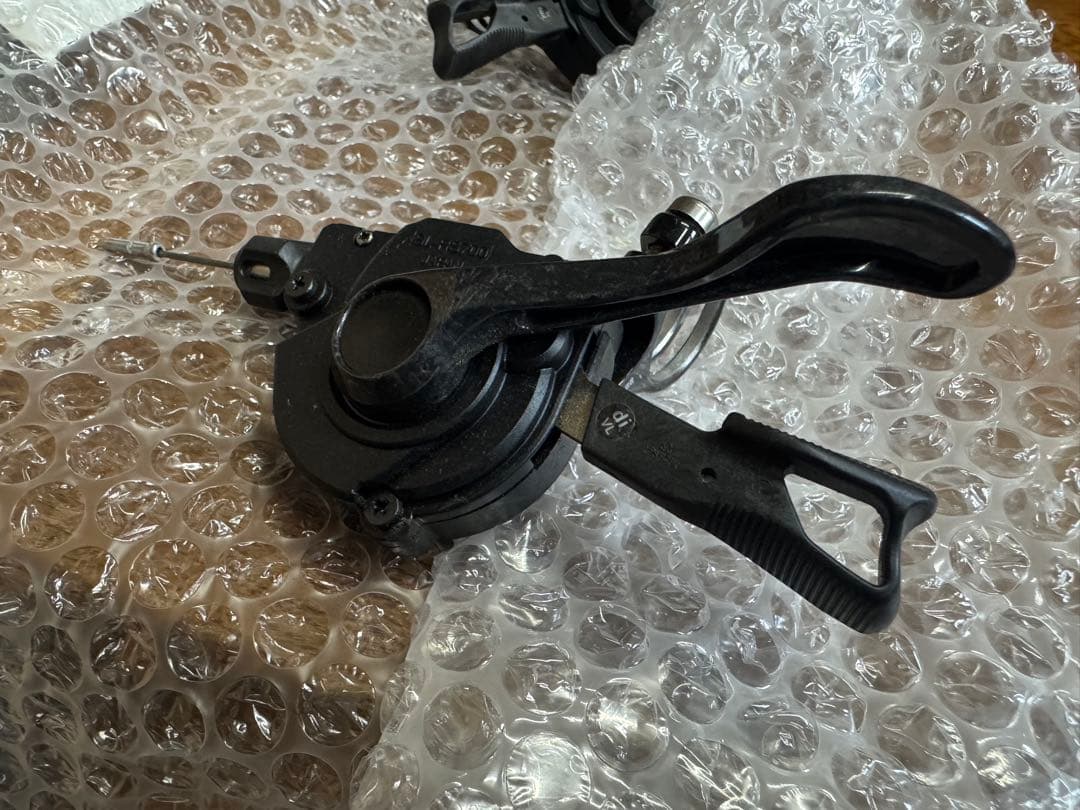 SHIMANO 11速シフター SL-RS700