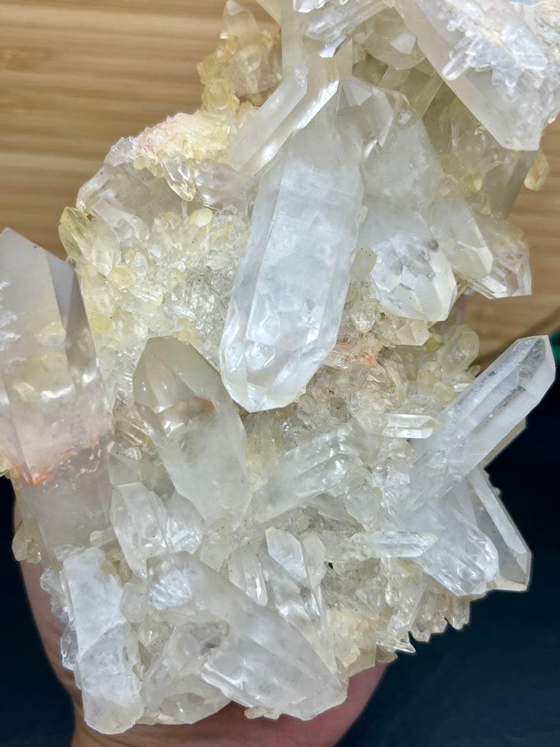 レア★天然水晶クラスターオンクラスター　高品質　ヒマラヤ産　アズライト共生