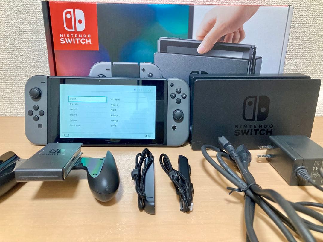 ⭐️【即日配送】Nintendo Switch 本体 グレー+付属品+液晶フィルム