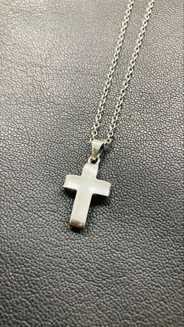 ビ*パ様 クライミー クロスネックレス シルバー 中古品