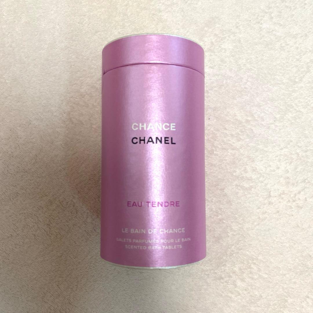 CHANEL バスタブレット　入浴剤