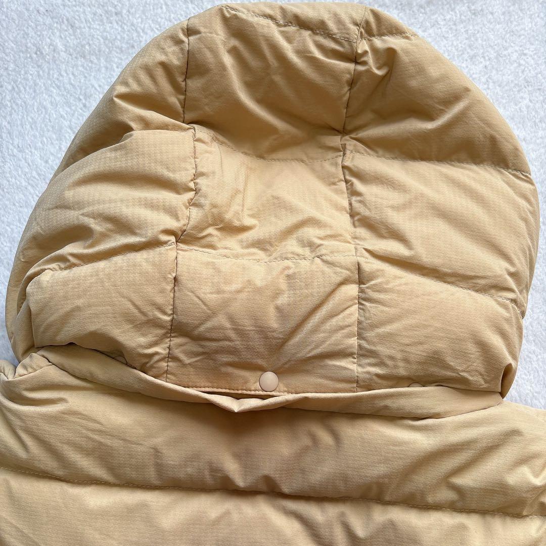 未使用級　現行品　パーリーゲイツ 　ダウン　ジャケット　ベスト　フード　ベージュ